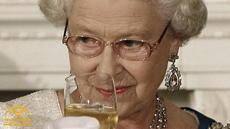 "بعدما كان مشروبها المفضل الجن".. الملكة إليزابيث الثانية تقرر التخلي عن تعاطي الكحول بالكامل