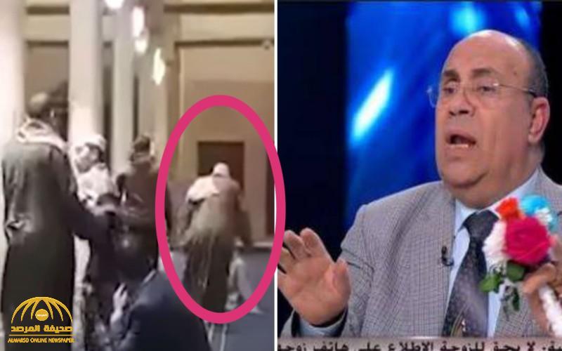 شاهد.. الداعية الشهير" مبروك عطية " يعتدي على شخص داخل مسجد  في مصر