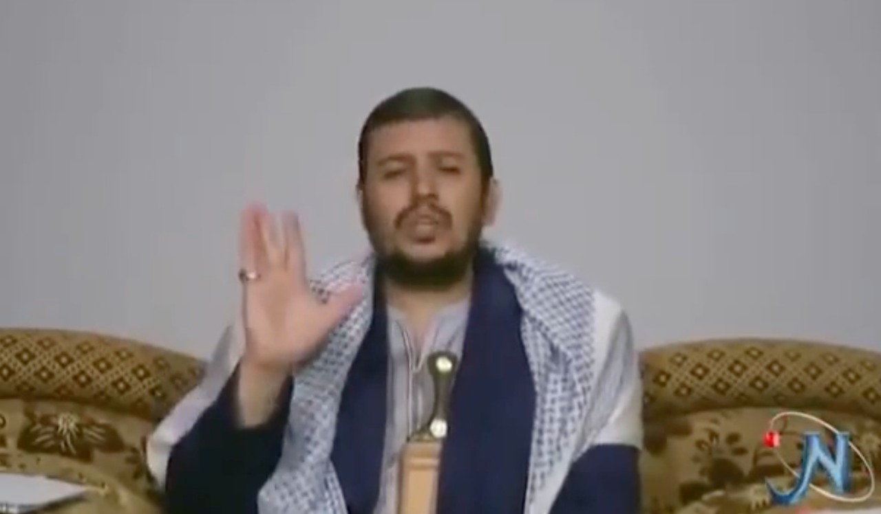 شاهد.. الإرهابي "عبدالملك الحوثي" يكشف عن ظاهرة انتشار الخيانة وسط ميليشياته : "يبيعون التبرعات لشراء القات وتخزينه"
