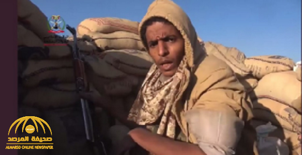 شاهد: جندي يمني يوثق المعارك الطاحنة مع ميليشيا الحوثي.. وأثناء القتال حدثت المفاجأة من السماء