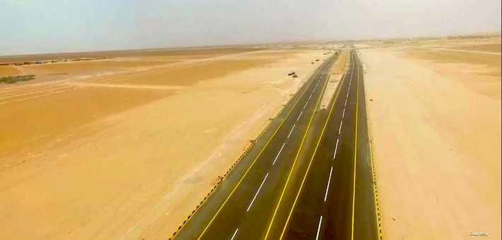 بالصور: افتتاح أول طريق بري بين السعودية وسلطنة عمان