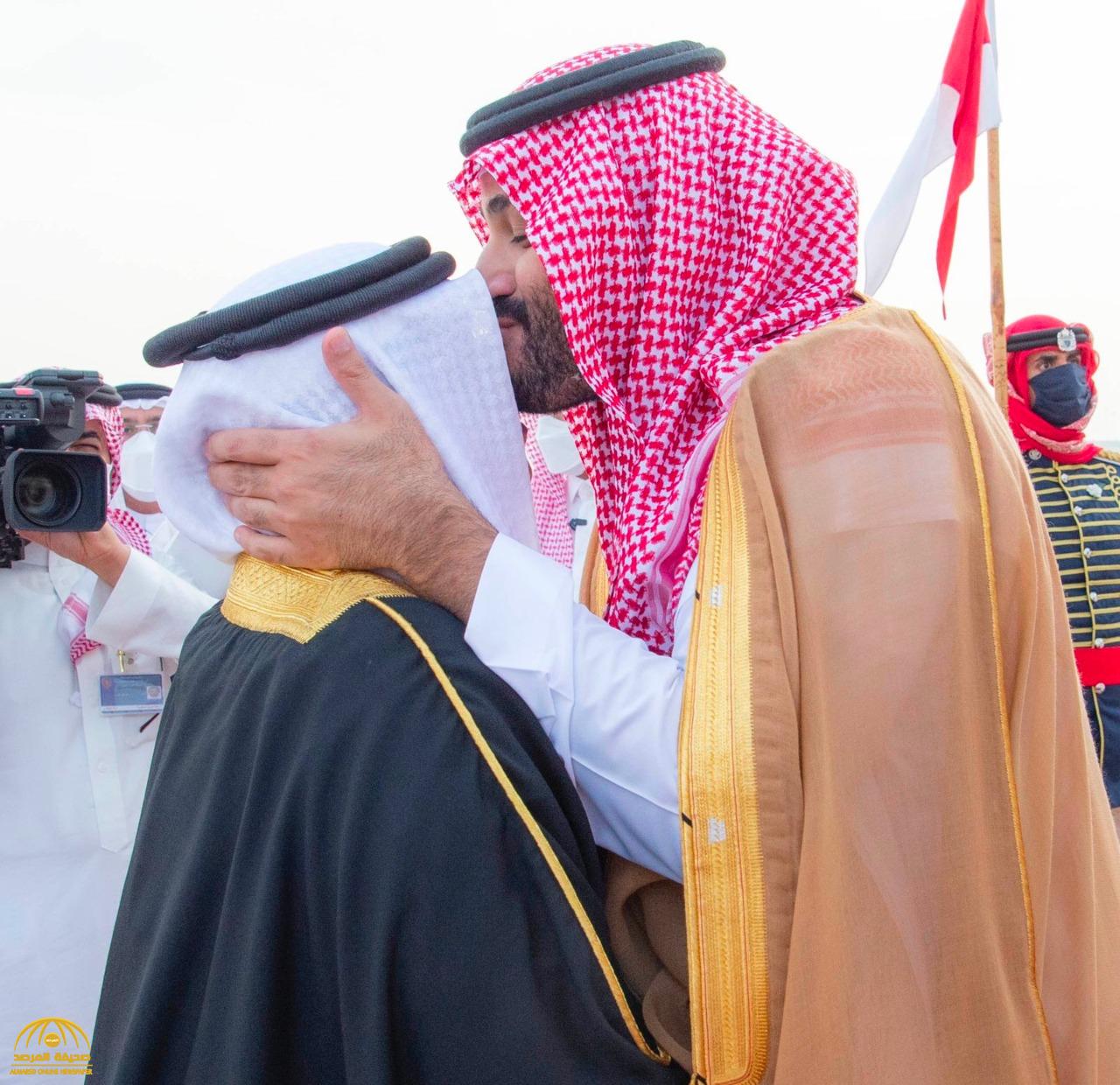 شاهد.. ولي العهد الأمير محمد بن سلمان يصل البحرين والملك حمد في استقباله