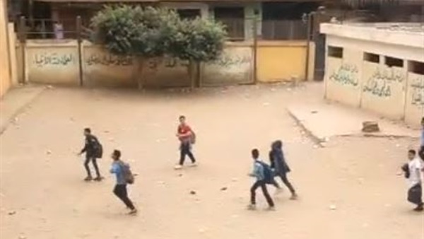 بالصور.. هجوم بالأسلحة البيضاء على مدرسة في مصر وإصابة 3 معلمين
