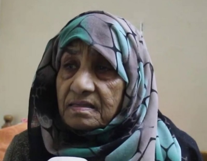 قصة سبعينية عذراء عاشت في فقر وتسكن في غرفة بحمام.. وبعد سنوات عثرت على مفاجأة غيرت حياتها