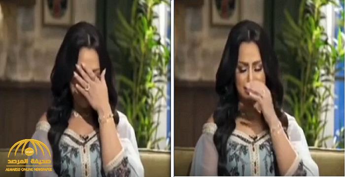 شاهد.. هند البلوشي تدخل في نوبة بكاء على الهواء بسبب شقيقتها مرام