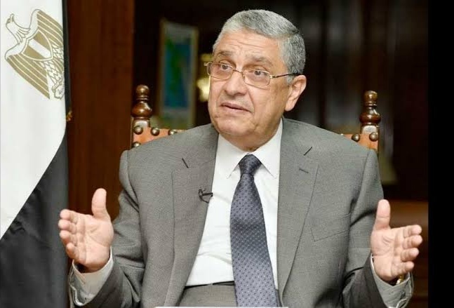 الأكبر في المنطقة.. وزير مصري يكشف تفاصيل مشروع الربط الكهربائي بين المملكة والقاهرة!