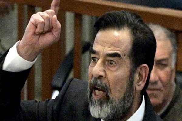 محامية صدام حسين تكشف عن تفاصيل مثيرة بشأن محاكمته.. وسر صراخ القاضي في وجهها وتهديده بإخراجها من القاعة