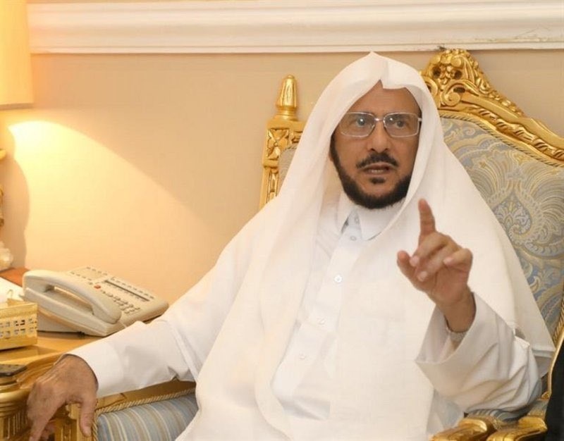 توجيه عاجل من وزير الشؤون الإسلامية لكافة الخطباء في المملكة بشأن موضوع خطبة الجمعة القادمة