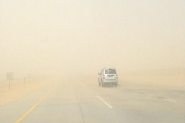 خبير مناخ يتوقع هبوب رياح نشطة مثيرة للغبار على هذه المناطق!.. ويعلن عن أقصى وقت لدخول صلاة الظهر في الرياض